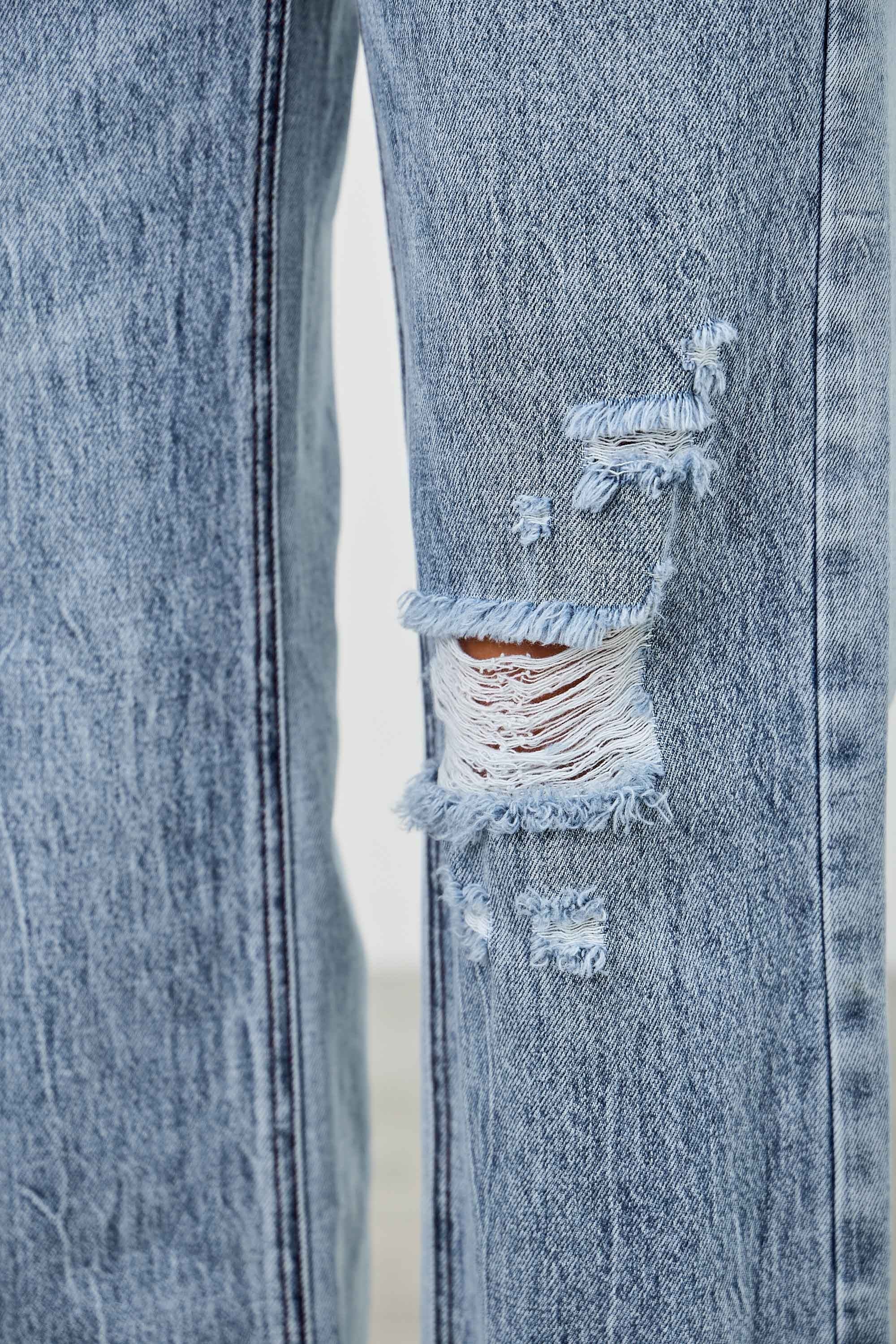 Saige Mid Rise Relaxed Straight with Destroy