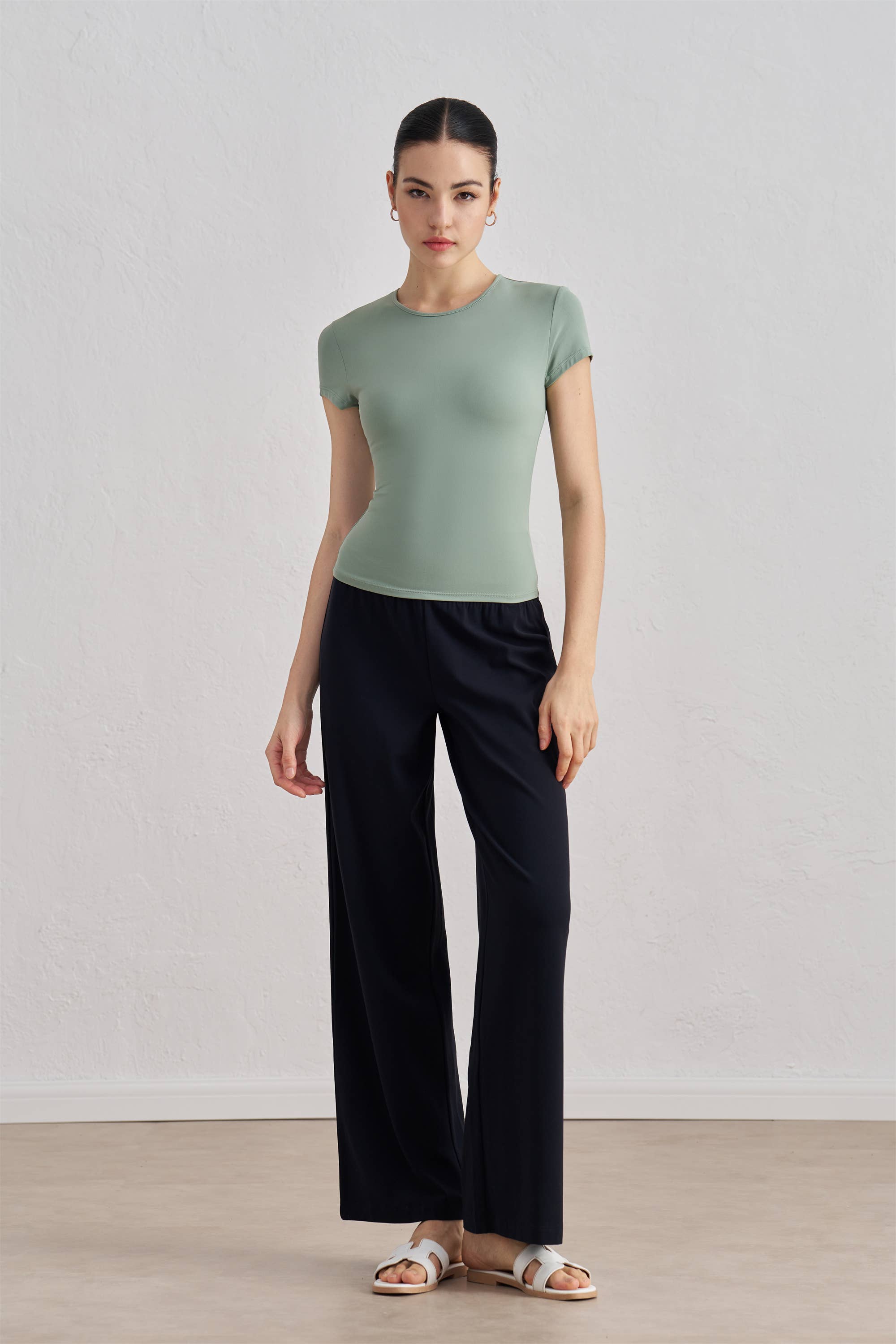 Tessa Crew Neck Sculpting T-Shirt