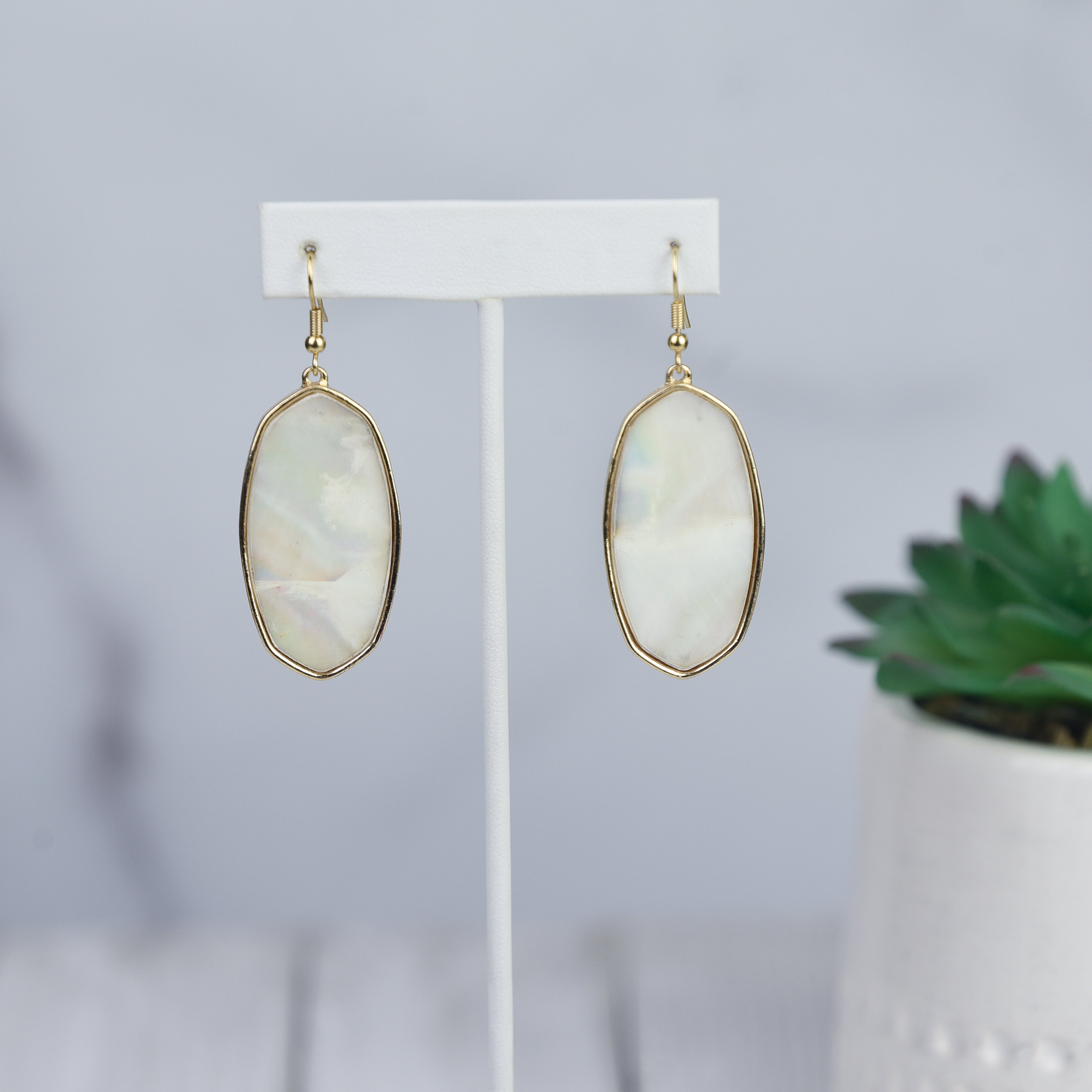 Miranda Shell Dangle Earrings