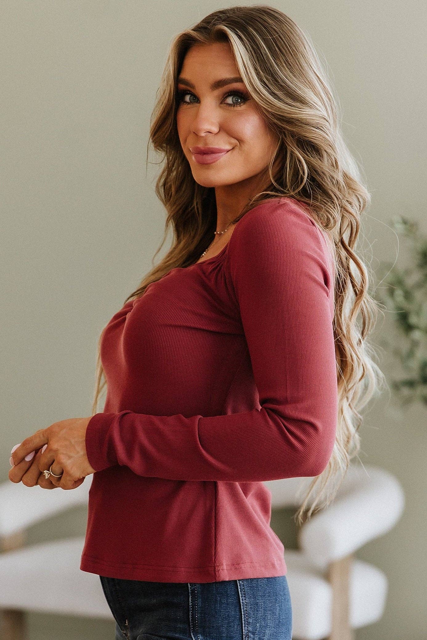 Lilith Ribbed Long Sleeve Top in Burgundy