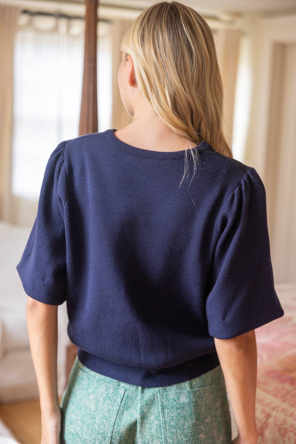 Solid Knit Short Bubble Sleeve Top
