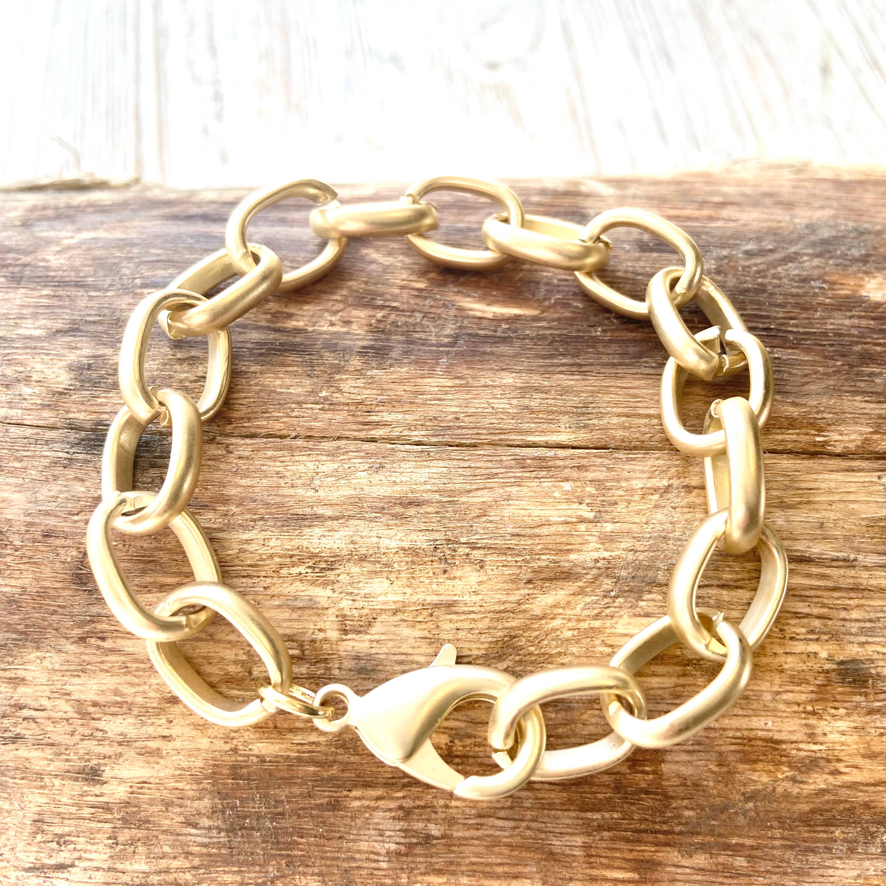 Matte gold chunky bracelet