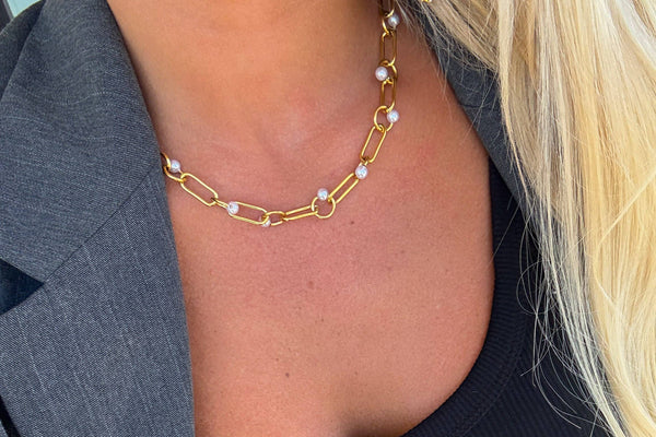 JENNIFER NECKLACE