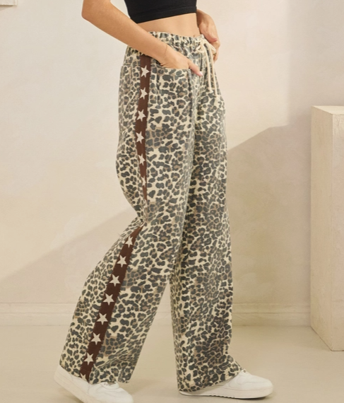 Leopard Printed Striped Wide Legged Pants