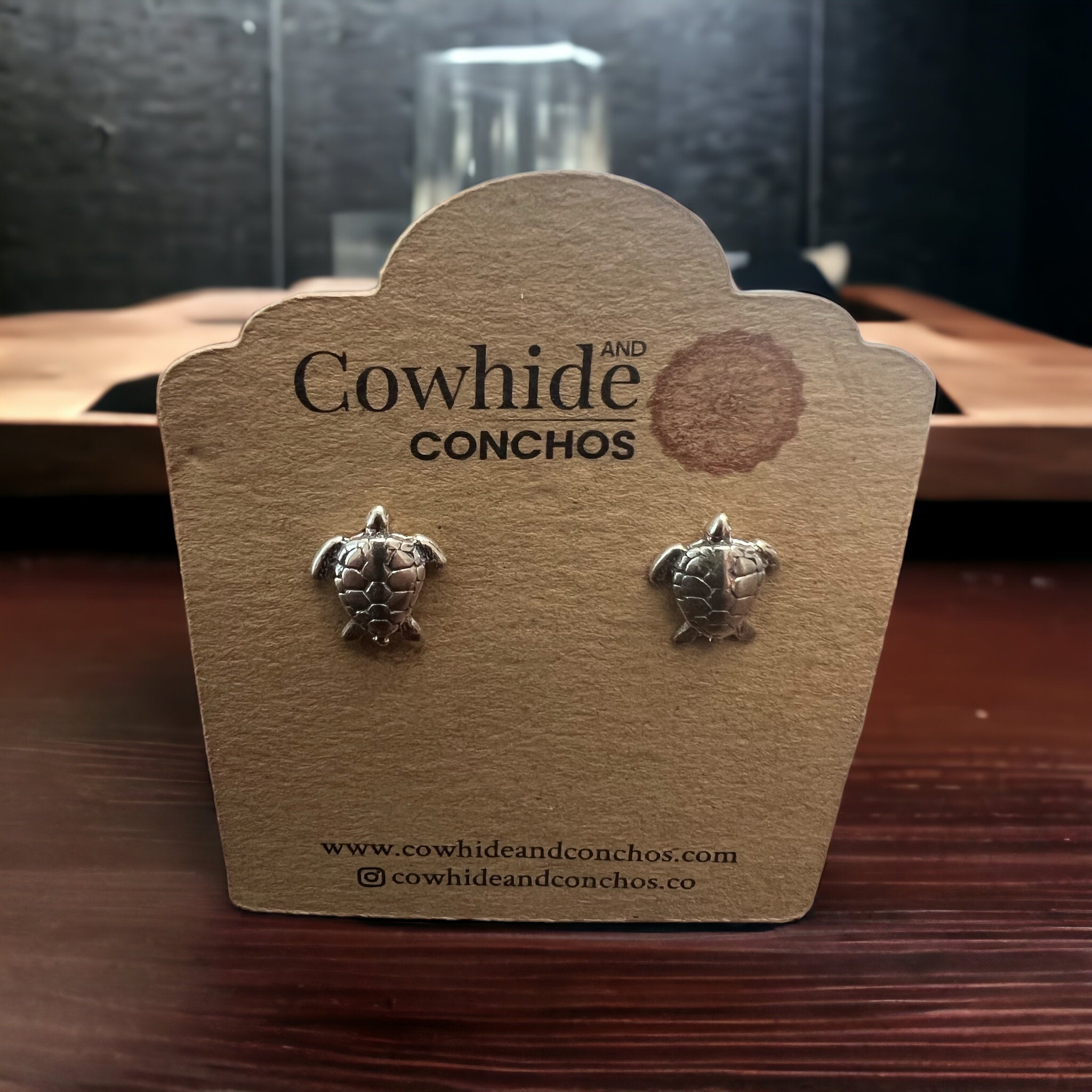 Sea Turtle post earrings - Sterling silver